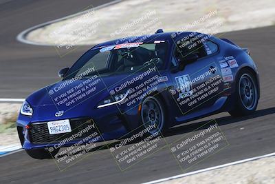 media/Nov-09-2025-Speed Ventures (Sun) [[388b781dcd]]/Orange/Session 2 (Turn 3)/